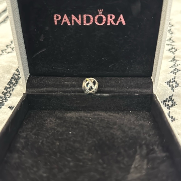 Pandora charm - Picture 1 of 1